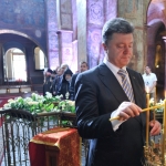 Порошенко в один день стал президентом и дедом