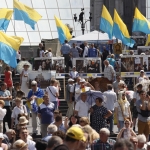 Народное вече на Майдане потребовало проведения досрочных выборов в Раду