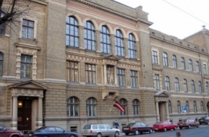 Нацблок: мы будем добиваться перевода школ на латышский язык