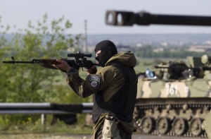 Более 160 человек эвакуировали с КПП в РФ из-за стрельбы на Украине