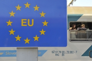 Страны Шенгена планируют выдавать визы на границе