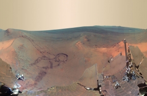 Исследователи нашли в камнях на Марсе таинственные квадратные отверстия (ФОТО)