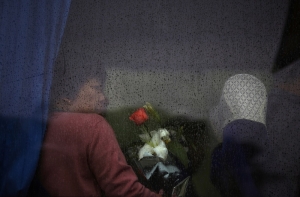 В Китае микроавтобус с детьми упал в пруд