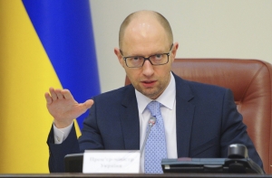 Яценюк поручил восстановить жизнеобеспечение Славянска и Краматорска