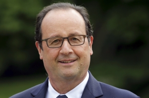 Parisien: Олланд сыграет свадьбу в день своего 60-летия