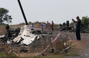 Киев: по данным «черных ящиков», MH17 был сбит ракетой