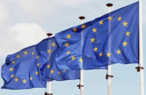 ЕС включил 15 фамилий и 18 юрлиц в список санкций по Украине