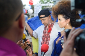 Потап и Настя: музыканты не должны заниматься политикой (ВИДЕО)