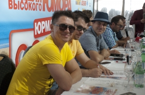 Тимур Батрутдинов на MIX FM: я не первый и не последний холостяк Comedy (ВИДЕО)