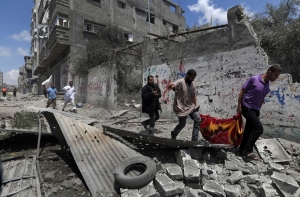 Самый кровавый день в Газе: убиты 90 палестинцев, 13 солдат Израиля