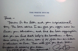 Студент из США продает письмо Обамы