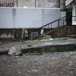 МВД: шесть человек погибли при обстреле предприятия в Луганске