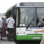 В Москве пассажирский автобус протаранил витрину т/ц «Речной» (ВИДЕО)