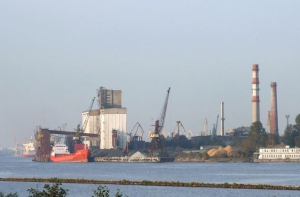 В Рижском порту увеличился оборот груза во всех сегментах