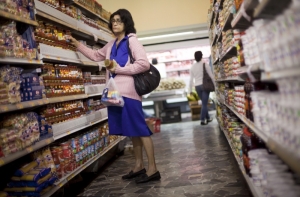 Rimi и Maxima снижают цены на молочные продукты на 4-30%