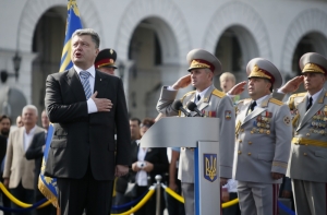 Украина отмечает День независимости парадом в Киеве (ФОТО)