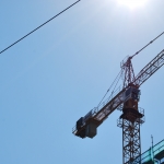 В Латвии хотят ввести специальные зарплаты для строителей