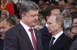 Песков рассказал о темах возможной встречи Путина с Порошенко