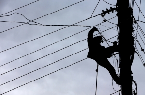 Остров Кюсю в Японии частично остался без электроэнергии из-за тайфуна