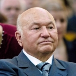 Юрия Лужкова отказались впустить в Латвию