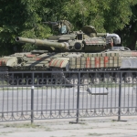 СМИ: В Луганск вошли украинские военные и техника из РФ
