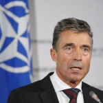 НАТО опровергло прекращение сотрудничества с Россией