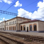 На железнодорожном вокзале в Елгаве обнаружены взрывоопасные предметы