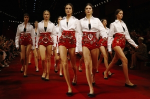 Неделя моды в Милане: от Gucci до Dolce&Gabbana (ФОТО)