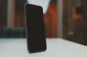 Появилось первое видео разбора iPhone 6 (ВИДЕО)
