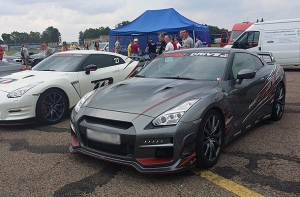 Российский автогонщик погиб ради рекорда (ВИДЕО)