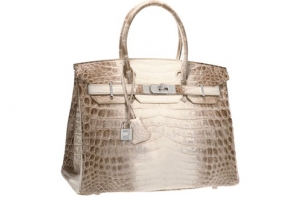 Сумка Hermes ушла с молотка за рекордные $185 000