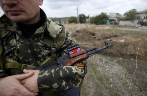 ДНР: обстановка в Донбассе напряженная, силовики нарушают перемирие