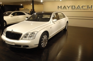 У безработного сибиряка отобрали Maybach за долги