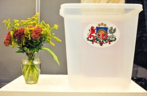 Некоторые избиратели подолгу делают свой выбор