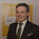 Экс-министр культуры Далдерис пока не едет работать в Брюссель