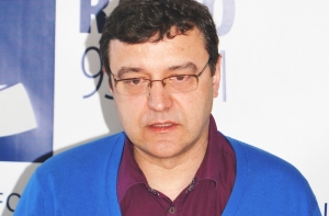 Рейрс обещает продолжать сбалансированную бюджетную политику