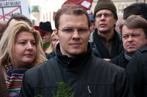 Новое правительство не сможет участвовать в мероприятиях 16 марта