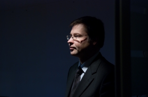 Валдис Домбровскис не видит Далдериса в своем европейском бюро