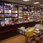 Latvijas avize: магазин Polaris торгует кремлевской пропагандой