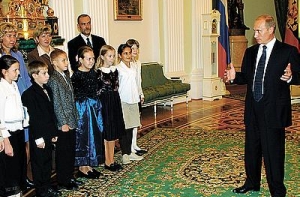 2 октября в истории Латвии:  Путин и дети