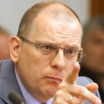 МИД РФ: снос памятников Ленину разжигает конфликт внутри Украины