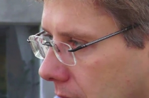 ПРЯМАЯ ВИДЕОТРАНСЛЯЦИЯ MIXTV: голосует Нил Ушаков (завершена)