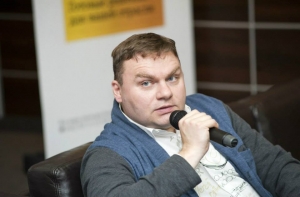 Уволен ведущий «Эха Москвы» Александр Плющев