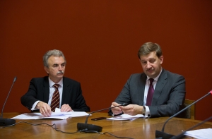 Клементьев:  Сейчас депутаты работают, а не занимаются популизмом