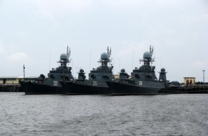 Корабли ВМФ России стали активнее в преддверии 18 ноября