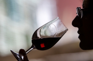 Специалист: люди в рекламе алкоголя - эффективный маркетинг