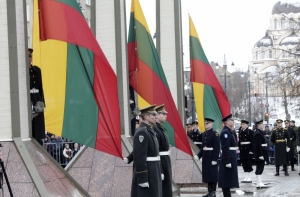 Литва может вернуть военный призыв