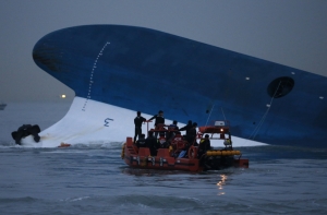 Главе компании-оператора парома Sewol грозит 15 лет тюрьмы