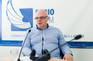 Экс-министр образования: уроки патриотизма  – политическая галочка (АУДИО)