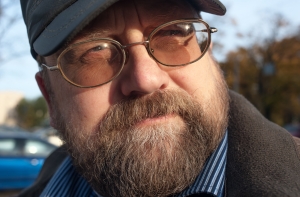 Журналист: политики учитывают все - от России до инопланетян